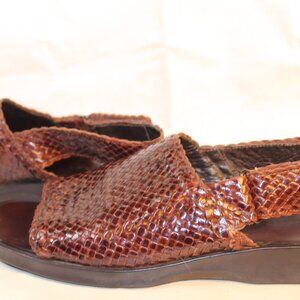 Brassboot Italy Men’s Brown Woven Leather Sandals Made in Italy Vibram Sole